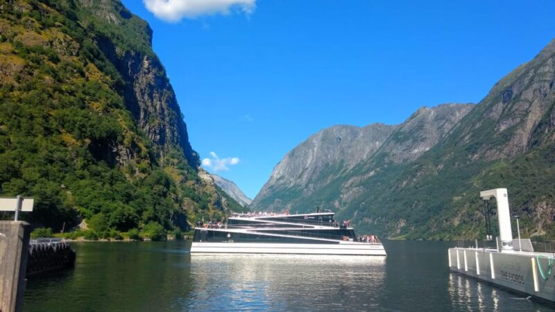 Full day private tour to Flåm - Returning to Bergen with Rich Memories