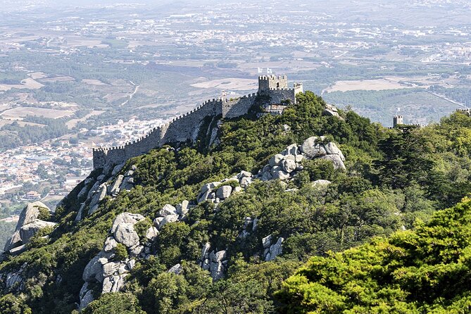 Full-day Private Tour to Sintra and Cascais from Lisbon - Discovering Azenhas do Mar’s Cliffside Charm