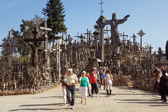 Full-Day Private Trip, Hill of Crosses, Rundale and Bauska Castle - Bauska Castle: A Fortress on the Confluence of Two Rivers