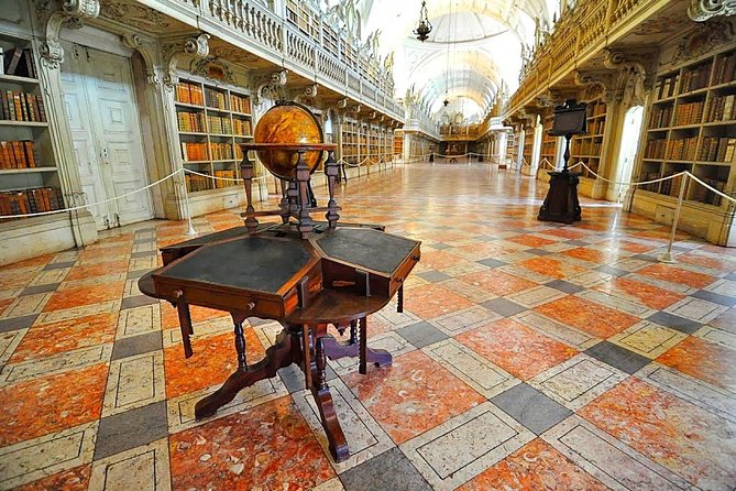 Full Day Queluz, Mafra and Ericeira Private tour from Lisbon - Strolling Through the Seaside Charm of Ericeira