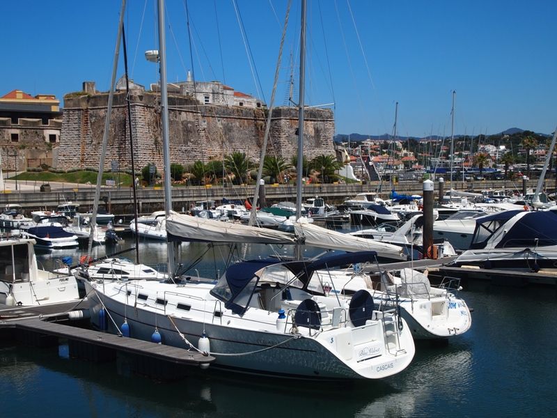 Full-Day Sailing Tour from Lisbon to Cascais Bay - The Sunset Option and Seasonal Schedule
