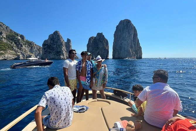 Full-Day Semi-Private Capri Boat and City Tour from Sorrento - Final Disembarkation and Free Exploration