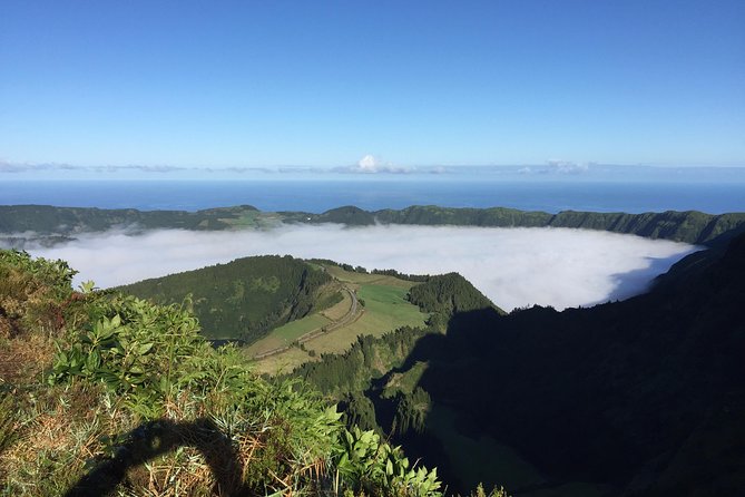 Full Day Sete Cidades and Lagoa do Fogo PRIVATE 4WD Tour with Lunch - Miradouro Da Lomba Do Vasco