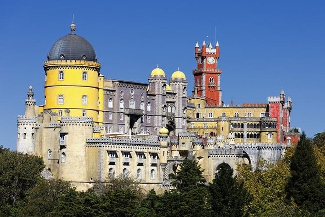 Full Day Sintra-Cabo da Roca-Cascais-Estoril - Cascais: Coastal Charm and Shopping Streets