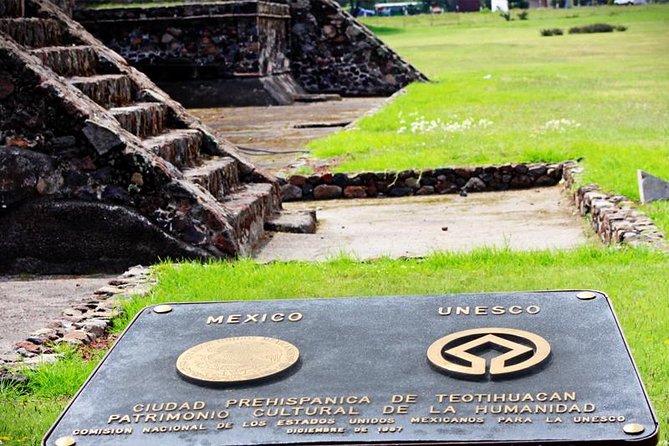 Full-Day Teotihuacan & Basilica Guadalupe Tour - The Guides Role and Group Dynamics
