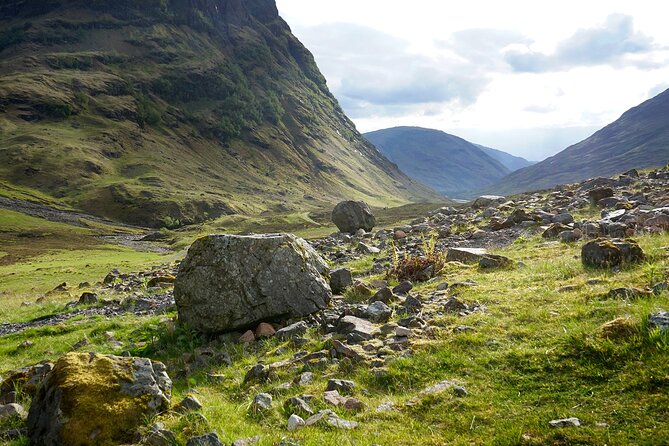 Full-Day THE GREAT GLEN TO GLENCOE from Inverness [Private] - Visiting the Commando Memorial with Ben Nevis Views