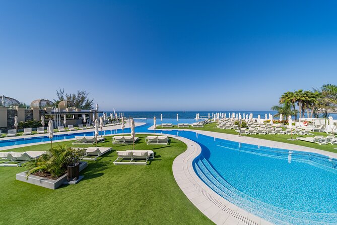 Full Day Ticket at Perchel Beach Club with Lunch - Enjoy a Day of Relaxation at Perchel Beach Club in Gran Canaria