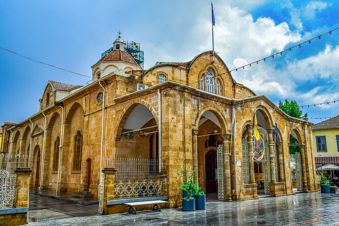 Full Day Tour in Nicosia: Split in Two - The Tours Starting Point and Logistics