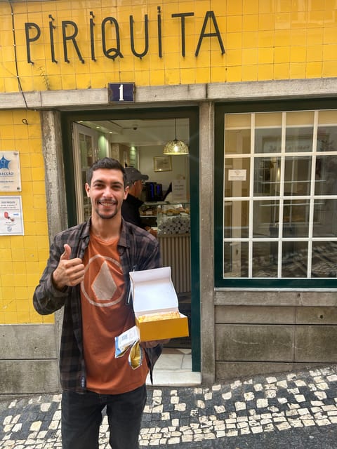 Full Day tour in Sintra with Pick-up in Lisboa - Authentic Portuguese Lunch in Sintra