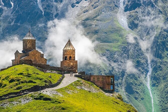 Full-day Tour in Tbilisi, Anauri, Gudauri, and Kazbegi - Honoring Friendship at the Russian-Georgia Monument