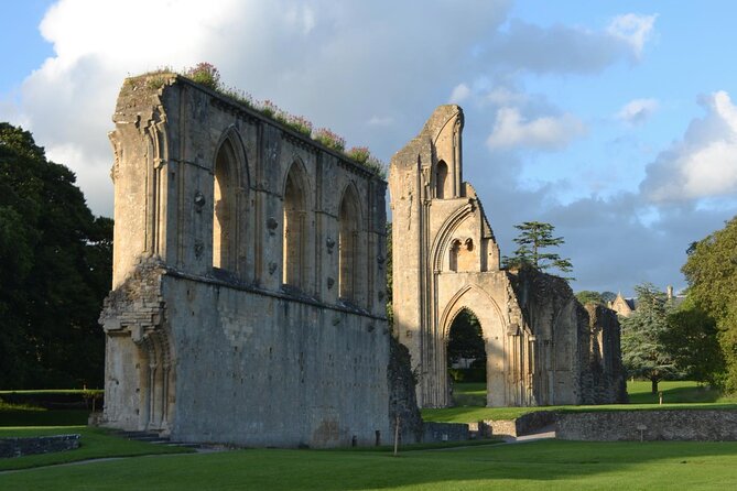 Full-Day Tour of Glastonbury - The Hidden Chapel of St. Margaret and Magdalene Almshouses