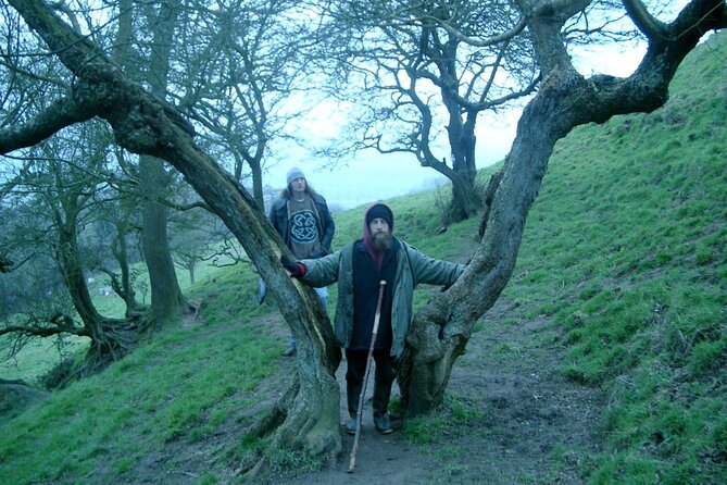 Full-Day Tour of Glastonbury - Local Guides and Their Storytelling Style