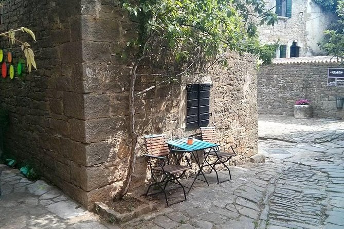 Full day tour of Istria - Visiting Groznjan, The Town of Artists