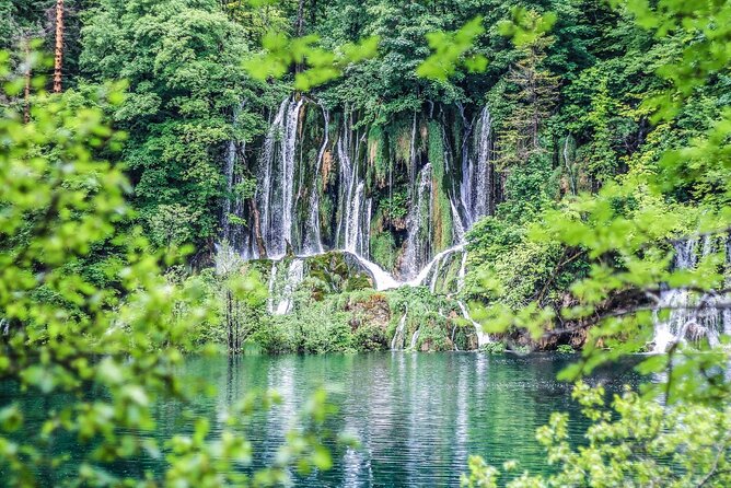 Full-Day Tour of Plitvice Lakes National Park from Zadar - Key Points