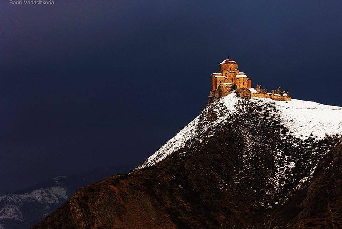 Full Day Tour of Tbilisi and Mtskheta - Discovering Tbilisi’s Historic Districts and Religious Landmarks