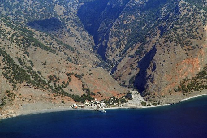 Full Day Tour Samaria Gorge From Rethymno - Practical Tips for the Hike and Preparation