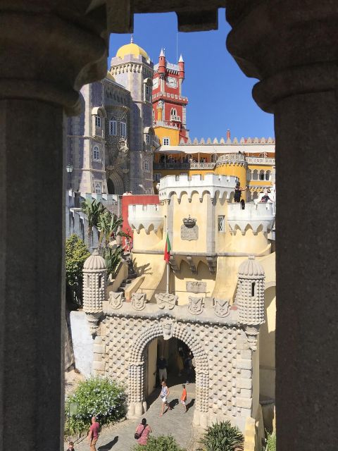 Full Day Tour Sintra - Cascais - Explore Sintra and Cascais with a Full-Day Private Tour from Lisbon