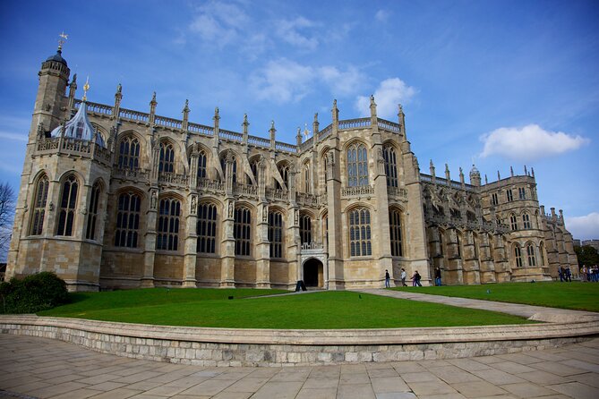 Full Day Tour Stonehenge and Windsor - Optional Visits and Highlights Within Windsor Castle