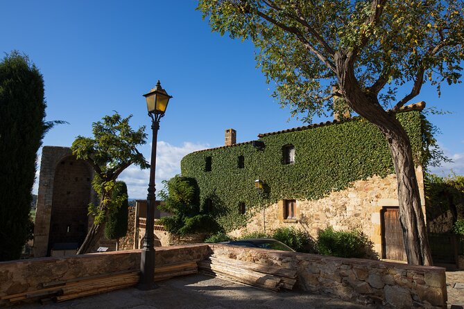 Full-Day Tour the Best of Costa Brava - Visiting Pals: A Scenic Viewpoint with Artisanal Ceramics