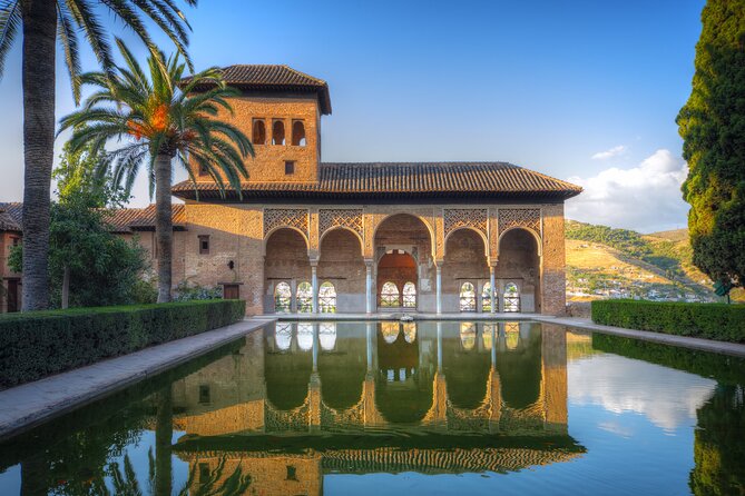 Full Day-Tour to Alhambra from Seville - Key Points