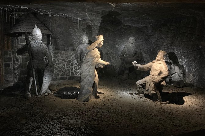 Full day tour to Auschwitz-Birkenau and Salt Mine with a local guide from Krakow - Considerations for Visiting: Timing, Accessibility, and Limitations