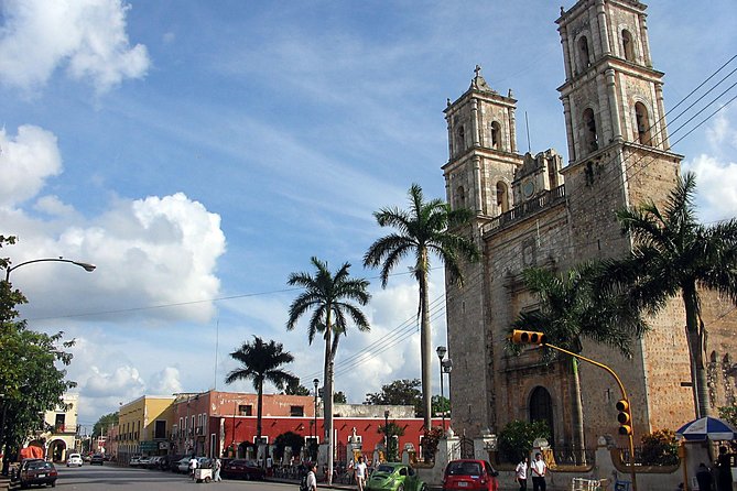 Full Day Tour To Chichen Itzá For The Best Price From Cancun - The Tour Starts with the Iconic Chichen Itza