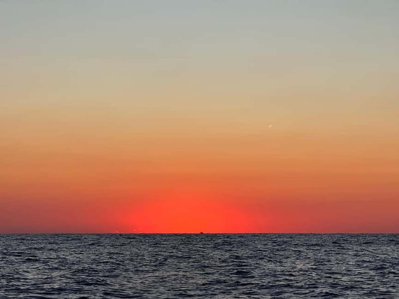 Full Day Tour to Grama Bay and Entire Marine Park - The Grand Canyon and Hidden Cave