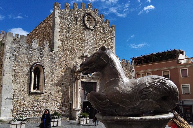 Full-Day Tour to Mt. Etna, Taormina, Naxos Bay and Castelmola - The Guide and Overall Experience