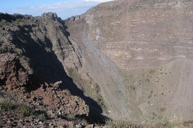 Full-Day Tour to Pompeii and Vesuvius with lunch from Naples - Weather and Physical Considerations