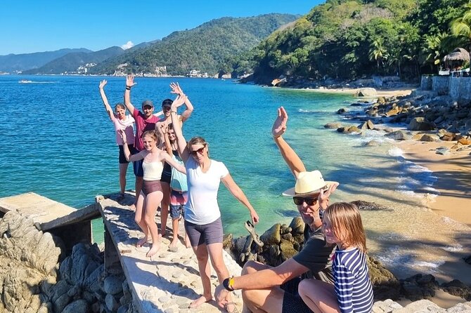 Full-Day Trail to 6 hidden Beaches, Colomitos and Snorkel - The Boat Ride Back for a New Perspective on the Bay