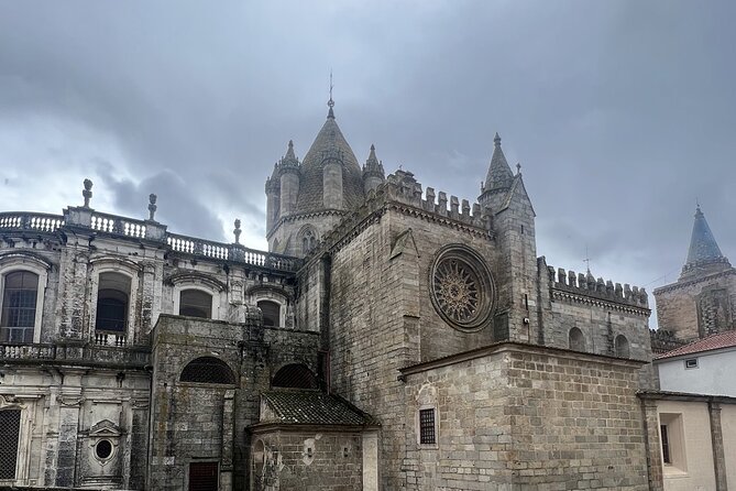 Full-day Trip in Evora, Winery & Cork Factory Private Transport - Explore Evora and Alentejo on a Private Full-Day Tour