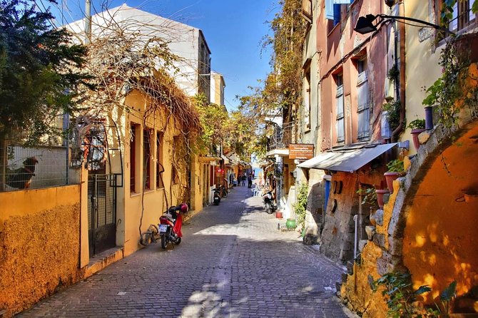 Full-Day Trip to Chania from Rethymno - Who Should Consider This Tour