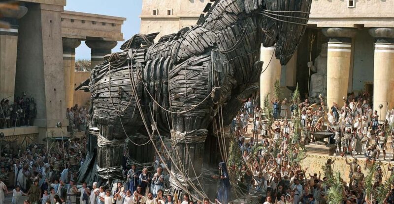 Full-Day Troy Tour From Istanbul - Lunch with a View at Eceabat Village