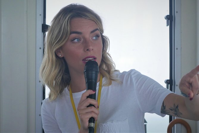 Full-Day Venice Lagoon Tour: Visit Murano, Burano and Torcello - Exploring Burano’s Colorful Houses and Lace Shops