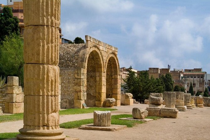 Full Day Visiting Tarragona and Sitges from Barcelona - Seaside Walks and Iconic Landmarks in Sitges