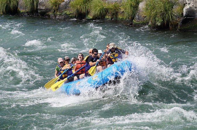 Full Day Whitewater Rafting - Deschutes River - Midway Lunch and River Activities