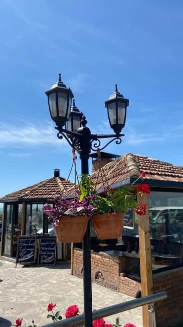 Full-Day Wine Tour in Kahkheti with Homemade Lunch - Exploring Sighnaghi: Georgia’s City of Love