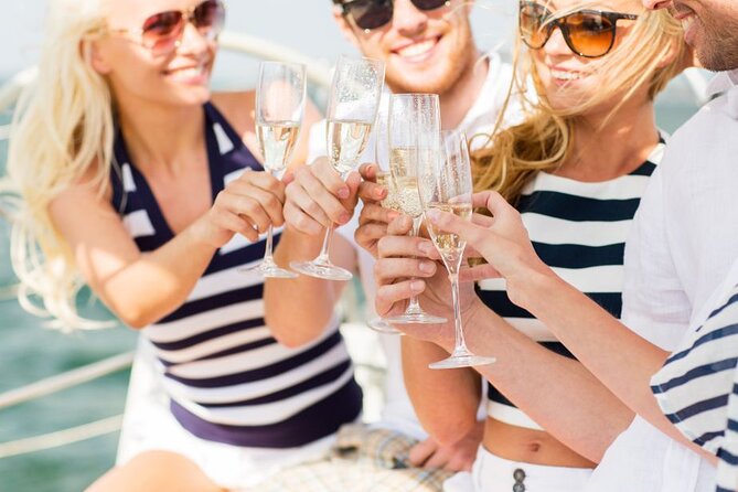 Full Day Yacht Tour in Catamaran Naxos Greece - Key Points