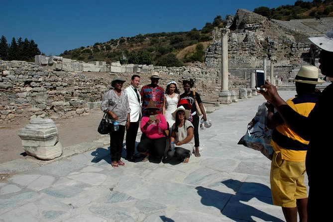 Full Ephesus With All Highlights Tour -SKIP THE LINE TICKETS - Exploring the Ephesus Terrace Houses on the Slopes of Bulbul Mountain