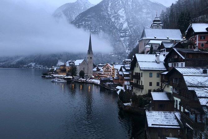 Fully private - SALZBURG, HALLSTATT & MELK ABBEY! - Convenient Logistics: Pickup, Transport, and Accessibility