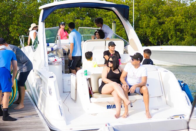 Fun & Affordable! Day or Night Celebration (Restroom/Kitchen) - Customizing Your Miami Yacht Experience