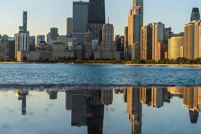 Fun Chicago Bike Tour with Pizza, Hot Dogs, Cupcakes and Beer - Enjoying the Natural Beauty of Lincoln Park