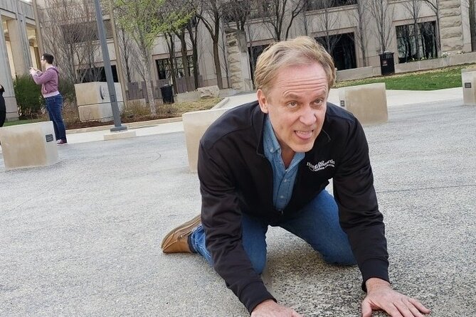 Fun City Scavenger Hunt in Asheville by Zombie Scavengers - Who Will Enjoy This Tour Most?