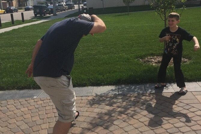 Fun City Scavenger Hunt in Hartford by Wacky Walks - Exploring Hartford’s Landmarks and Hidden Corners