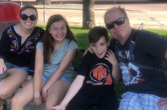 Fun City Scavenger Hunt in Henderson by Operation City Quest - Price and Booking in Advance