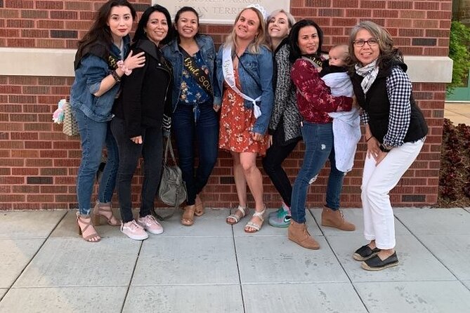 Fun City Scavenger Hunt in Indianapolis by 3Quest Challenge - Accessibility and Group Size