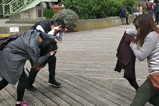 Fun City Scavenger Hunt in Milwaukee by Zombie Scavengers - What You Can Expect During the 2-Hour Experience