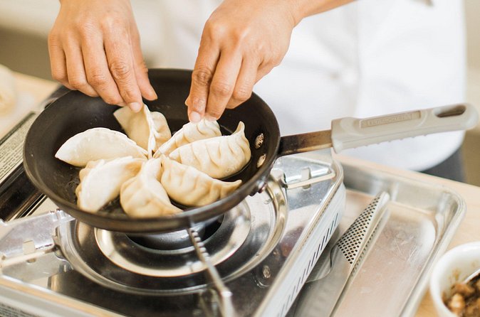 Fun Dumpling Making Class With Local Chef in Fort Launderdale - The Dumpling-Making Process: From Prep to Plate