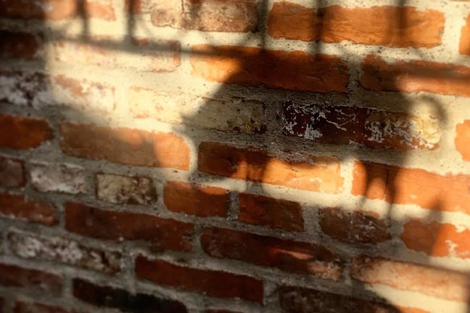 Fun, Flexible Treasure Hunt Around York with Cryptic Clues & Hidden Gems - Family-Friendly and Suitable for Different Groups