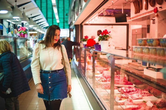Fun Private Florence Food Tour with a Local Food Expert Martina - Market Exploration at SantAmbrogio Market